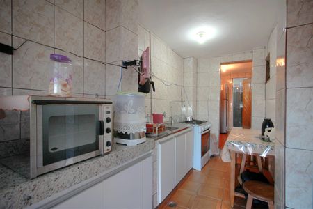 Casa à venda com 189m², 3 quartos e 2 vagas Casa à venda com 189m², 3 quartos e 2 vagasCozinha