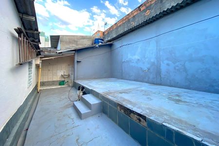 Casa à venda com 189m², 3 quartos e 2 vagas Casa à venda com 189m², 3 quartos e 2 vagasQuintal fundos