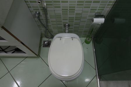 Casa para alugar com 640m², 4 quartos e 4 vagasBanheiro Social 2