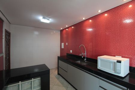 Casa para alugar com 640m², 4 quartos e 4 vagasCozinha