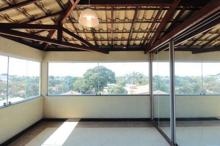 Casa para alugar com 640m², 4 quartos e 4 vagasSuíte 1