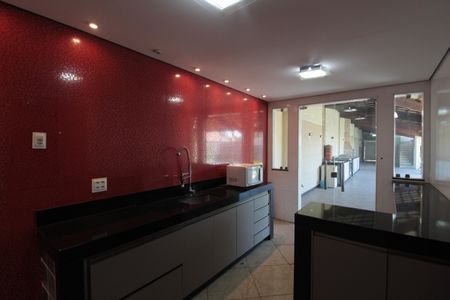 Casa para alugar com 640m², 4 quartos e 4 vagasCozinha