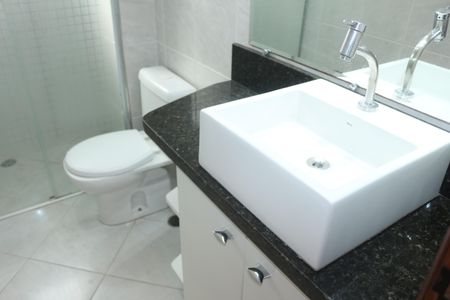 Apartamento à venda com 130m², 2 quartos e 2 vagasBanheiro 1