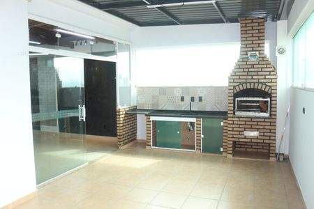 Apartamento à venda com 130m², 2 quartos e 2 vagasCobertura