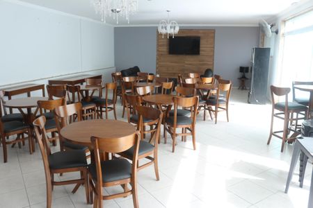 Apartamento à venda com 130m², 2 quartos e 2 vagasÁrea comum - Salão de festas