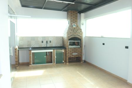 Apartamento à venda com 130m², 2 quartos e 2 vagasCobertura