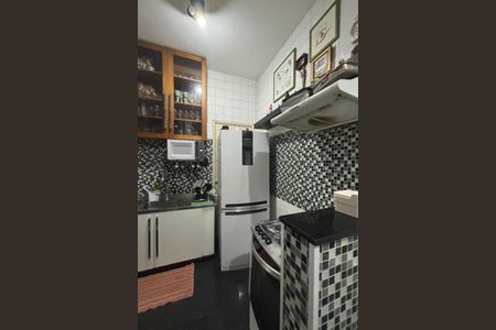 Apartamento à venda com 70m², 2 quartos e sem vaga Apartamento à venda com 70m², 2 quartos e sem vagaCozinha