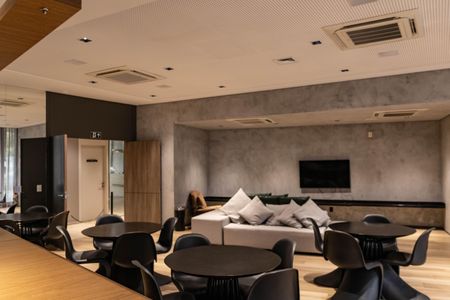 Apartamento para alugar com 69m², 2 quartos e 1 vagaÁrea comum - Salão de festas