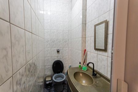 Casa à venda com 185m², 4 quartos e 1 vagaLavabo