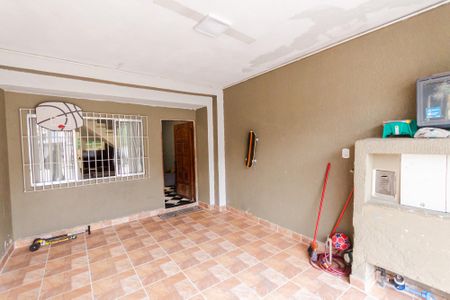 Casa à venda com 185m², 4 quartos e 1 vagaÁrea comum