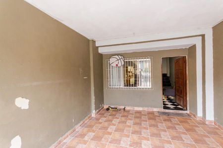 Casa à venda com 185m², 4 quartos e 1 vagaÁrea comum