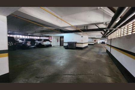 Apartamento para alugar com 79m², 1 quarto e 1 vaga Apartamento para alugar com 79m², 1 quarto e 1 vagaGaragem