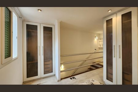 Apartamento para alugar com 79m², 1 quarto e 1 vaga Apartamento para alugar com 79m², 1 quarto e 1 vagaQuarto - Armários