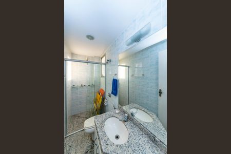 Apartamento à venda com 235m², 5 quartos e 2 vagasBanheiro Social 2