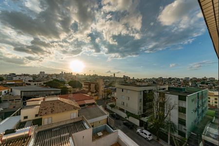 Apartamento à venda com 235m², 5 quartos e 2 vagasVista do Quarto 1