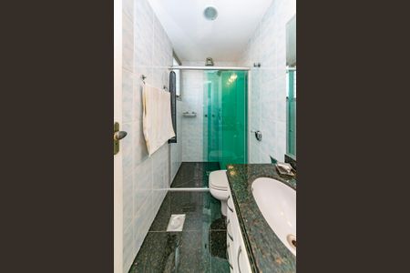 Apartamento à venda com 235m², 5 quartos e 2 vagasBanheiro da Suíte