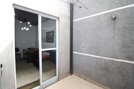 Apartamento à venda com 45m², 1 quarto e sem vagaVaranda