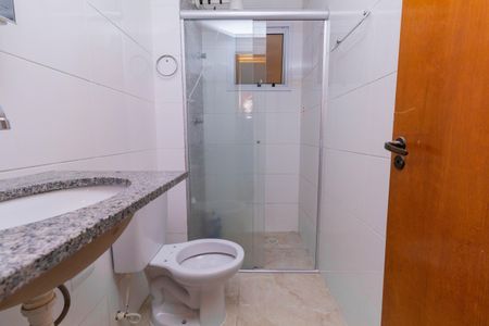 Apartamento à venda com 51m², 2 quartos e 1 vaga Apartamento à venda com 51m², 2 quartos e 1 vagaBanheiro