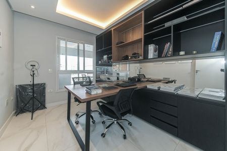Apartamento para alugar com 251m², 3 quartos e 4 vagas Apartamento para alugar com 251m², 3 quartos e 4 vagasEscritório