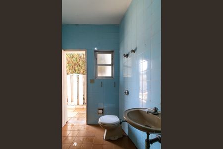 Casa à venda com 436m², 4 quartos e 4 vagas Casa à venda com 436m², 4 quartos e 4 vagasÁrea comum