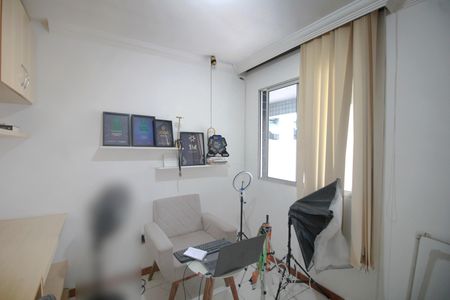 Apartamento à venda com 79m², 3 quartos e 2 vagasQuarto 3