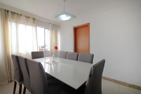 Apartamento à venda com 79m², 3 quartos e 2 vagasSala