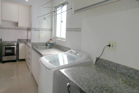 Apartamento à venda com 79m², 3 quartos e 2 vagasÁrea de Serviço
