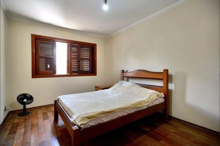 Casa à venda com 219m², 3 quartos e 2 vagas