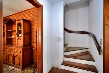 Casa à venda com 219m², 3 quartos e 2 vagas