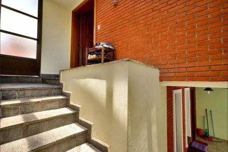 Casa à venda com 219m², 3 quartos e 2 vagas