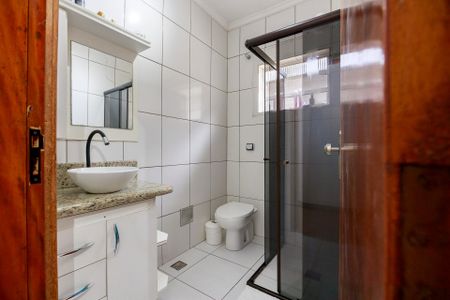 Casa à venda com 150m², 3 quartos e 2 vagas Casa à venda com 150m², 3 quartos e 2 vagasBanheiro 2