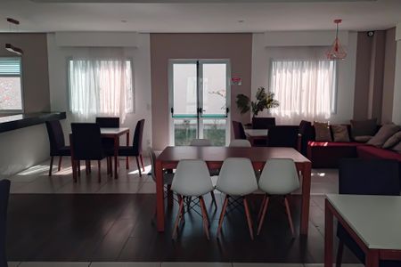 Apartamento à venda com 45m², 2 quartos e sem vaga Apartamento à venda com 45m², 2 quartos e sem vagaÁrea Comum