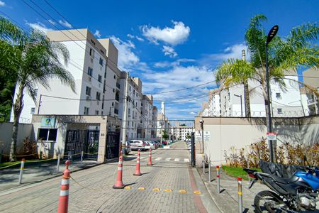 Apartamento à venda com 45m², 2 quartos e sem vaga Apartamento à venda com 45m², 2 quartos e sem vagaFachada e Portaria