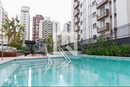 Apartamento à venda com 154m², 3 quartos e 2 vagas Apartamento à venda com 154m², 3 quartos e 2 vagasÁrea comum - Piscina
