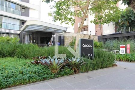 Apartamento à venda com 154m², 3 quartos e 2 vagas Apartamento à venda com 154m², 3 quartos e 2 vagasFachada