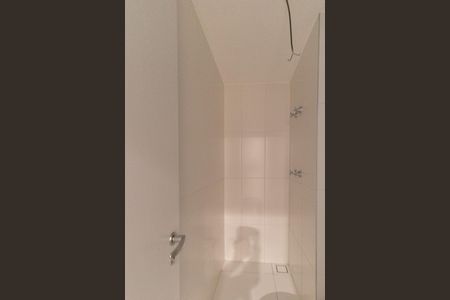 Apartamento à venda com 154m², 3 quartos e 2 vagas Apartamento à venda com 154m², 3 quartos e 2 vagasBanheiro de Serviço