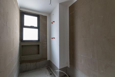 Apartamento à venda com 154m², 3 quartos e 2 vagas Apartamento à venda com 154m², 3 quartos e 2 vagasBanheiro 2 da Suíte