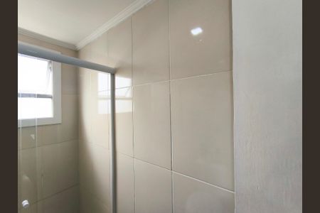 Apartamento à venda com 53m², 2 quartos e 1 vaga Apartamento à venda com 53m², 2 quartos e 1 vagaBanheiro