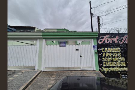 Casa à venda com 250m², 3 quartos e 3 vagasFachada