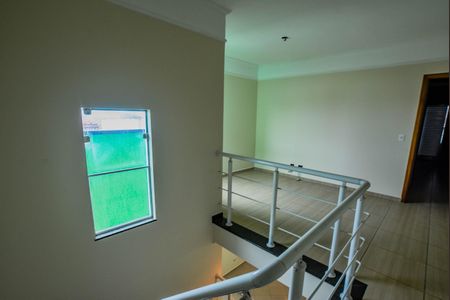 Casa à venda com 250m², 3 quartos e 3 vagasEscada