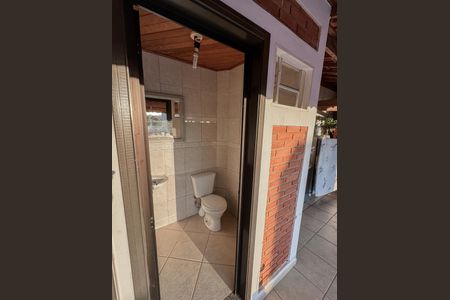 Casa à venda com 119m², 3 quartos e 4 vagas Casa à venda com 119m², 3 quartos e 4 vagasBanheiro 2