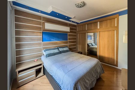 Casa à venda com 119m², 3 quartos e 4 vagas Casa à venda com 119m², 3 quartos e 4 vagasSuíte