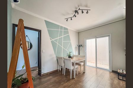 Casa à venda com 119m², 3 quartos e 4 vagas Casa à venda com 119m², 3 quartos e 4 vagasSala de Jantar