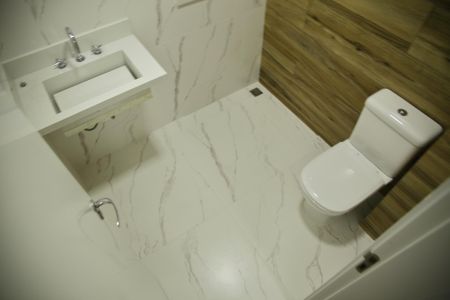 Apartamento à venda com 73m², 2 quartos e 1 vagaBanheiro da Suíte 2