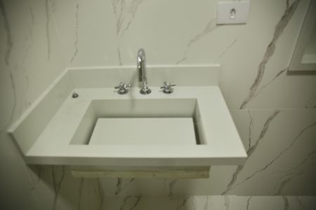 Apartamento à venda com 73m², 2 quartos e 1 vagaBanheiro da Suíte 2