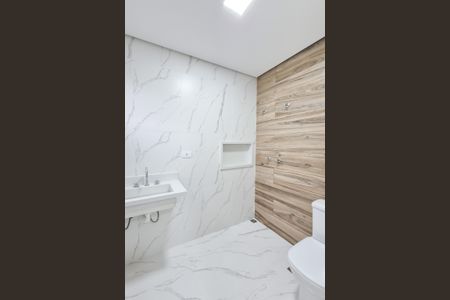 Apartamento à venda com 73m², 2 quartos e 2 vagasBanheiro da Suíte 1