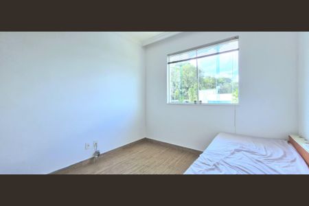 Casa de condomínio à venda com 350m², 4 quartos e 2 vagas Casa de condomínio à venda com 350m², 4 quartos e 2 vagasQuarto 2