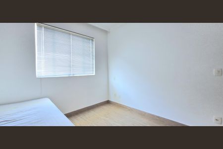 Casa de condomínio à venda com 350m², 4 quartos e 2 vagas Casa de condomínio à venda com 350m², 4 quartos e 2 vagasQuarto 1