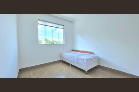 Casa de condomínio à venda com 350m², 4 quartos e 2 vagas Casa de condomínio à venda com 350m², 4 quartos e 2 vagasQuarto 2