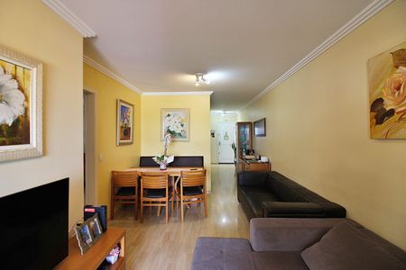 Apartamento à venda com 85m², 3 quartos e 2 vagasSala